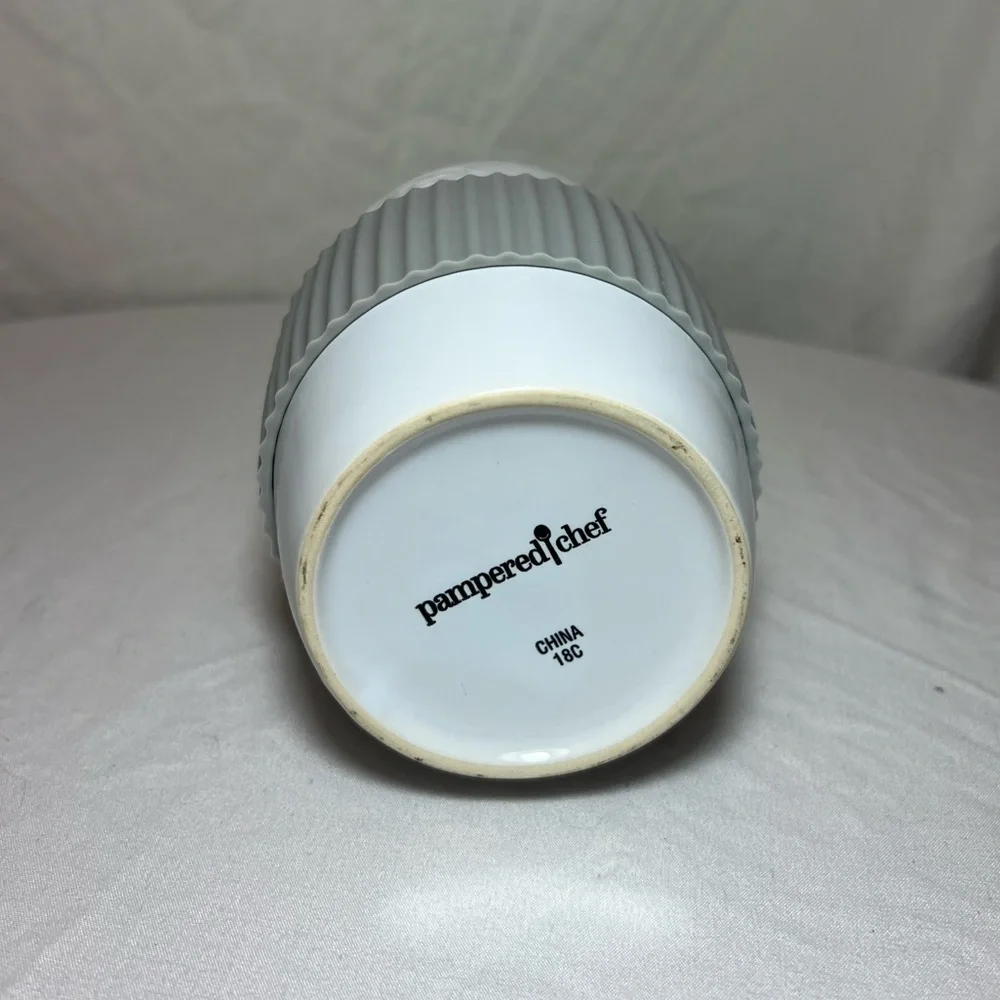 Pampered Chef Ceramic White Microwave Egg Cooker with Silicone Gray Sleeve